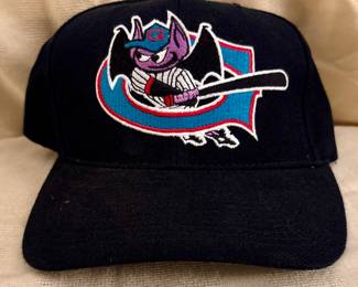 Greensboro Bats fitted baseball cap. They were a Minor League Baseball (MiLB) team from 1994-2004. 