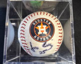 Vintage Houston Astros Ball
Signed by Jose Cruz #25