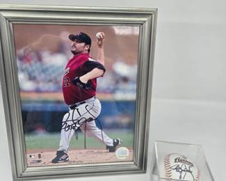 Roger Clemens signed Baseball and Photo