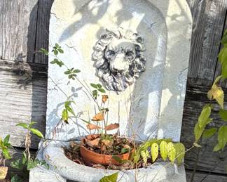 Lionhead Wall Fountain