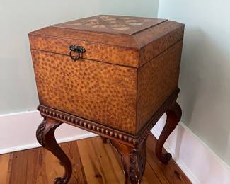 $75; Modern liquor/accent chest; approx. 28" x 18" sq.