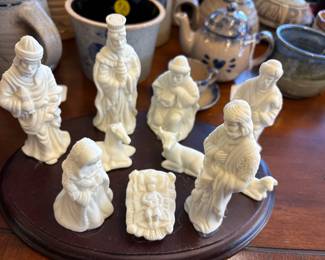 Bisque Manager Scene on plaque - permanent