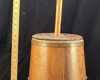 ANTIQUE WOOD BUTTER CHURN NO SHIPPING PICKUP ONLY