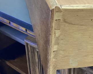  VTG. ROLLING SERVER, BAR CABINET, BUFFET NICE LAMINATED TOP, DRAWER AND TWO SHELVES. ON WHEELS. 38.5x18x31INCHES. PICKUP ONLY, NO SHIPPING