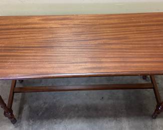 VTG. SOLID WOOD SOFA TABLE 48x18x30.5 INCHES PICKUP ONLY, NO SHIPPING