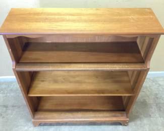 VTG BOOK SHELF 36x10.5x42 INCHES NICE WOODEN BOOKSHELF. NO SHIPPING, PICKUP ONLY