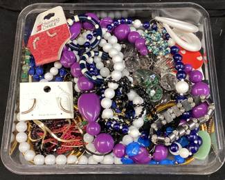ASSORTED COSTUME JEWELRY, CHARMING CHARLIE
