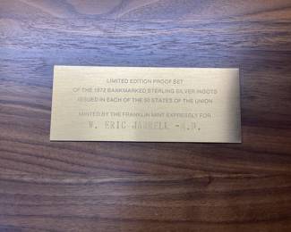 50 STERLING INGOTS 104 TOTAL TROY OZ. BANKMARKED THIS LIMITED EDITION 1972 FRANKLIN MINT "BANKMARKED"COLLECTORS BOX FEATURES 50 STERLING SILVER INGOTS WEIGHING 1000 GRAINS (2.083 TROY OZ) EACH. EVERY INGOT FEATURES A CHOSEN BANK FROM EACH STATE.