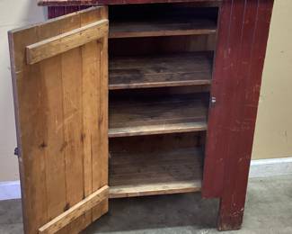 PRIMITIVE RED PAINTED WOOD CUPBOARD NO SHIPPING PICKUP ONLY