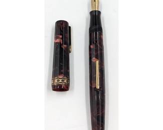 Vintage Wahl Eversharp Doric Fountain Pen With 14K Gold Nib And Gold Trim