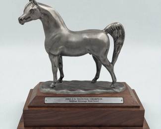 Large 2003 Unsigned US National Champion Horse Trophy