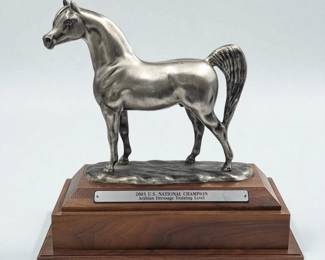 Large 2003 Unsigned US National Champion Horse Trophy