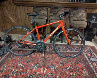 Trek bicycle beautiful hardly ever used