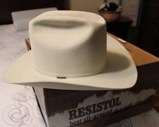 like-new 7 1/8 long Resistol beaver