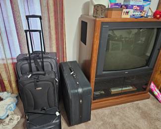 Baggage and Luggage... not the kind that my ex came with.