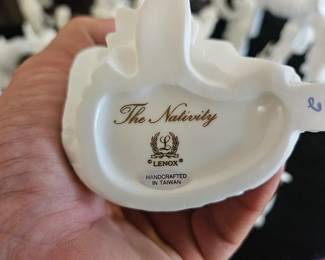 Oh, there it is. I could have saved myself typing all that on the last picture... 