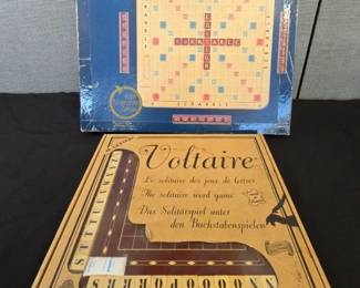 Scrabble With Turnable Base And Voltaire