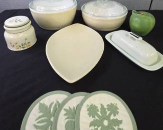 Pfaltzgraff, Lambethware, And Stoneware