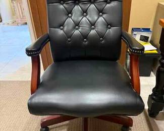 Executive Leather Office Chair