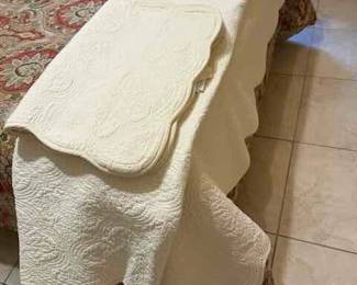 Queen Coverlet and 2 shams 