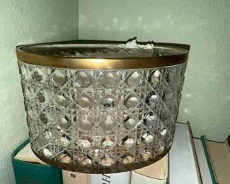 Oval crystal bowl with brass band 