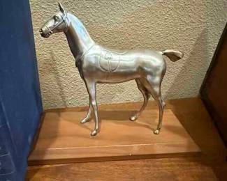 Small Horse Sculpture 