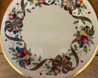 Set 8 Lenox Holiday  Tartan Salad/Dessert Plates