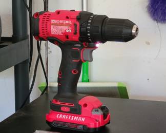 Cordless drill w/battery & charger