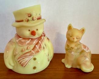 Fenton Burmese Snowman Fairy Lamp and Cat Figurine