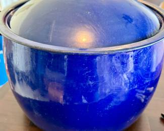 Blue enamelware steamer pot