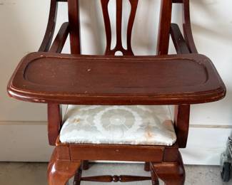 Chippendale styl mahogany high chair