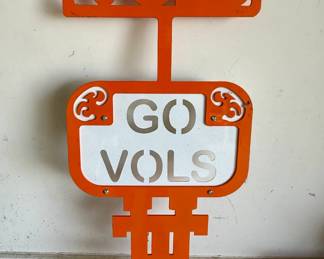 Large painted metal Vols yard stake