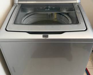 Maytag Bravos X washing machine
