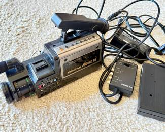 Vintage Pentax Movie 8 PV-C800A Camcorder