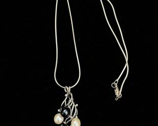 Sterling Silver Pendant Necklace with Black and White Pearls