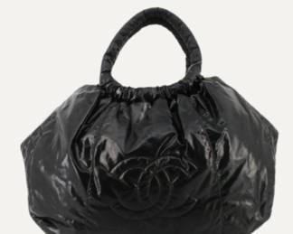 This is a separate sale.  Brought to you by Kandyslux for info text 615-542-3068.  