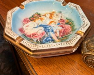 Capodimonte vintage ashtray