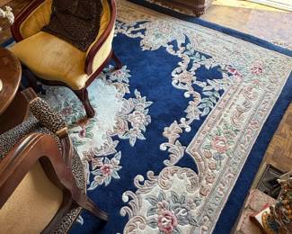 Floral rug 8FT x 11FT