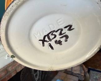 antique Italian Capodimonte porcelain urn or planter