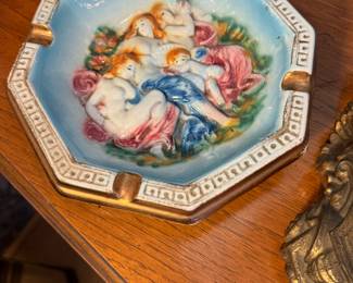 vintage Capodimonte porcelain ashtray