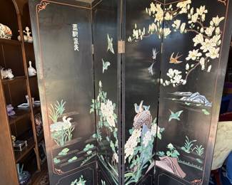 Vintage Hand-Painted 4 Panel Chinese Folding Screen / Room Divider With Gold Gilded Panels