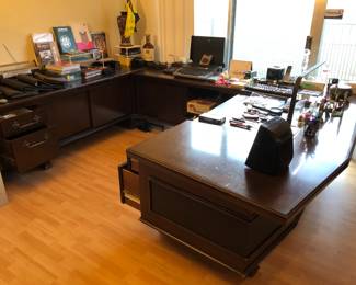 3 piece executive desk suite, all for $250 only at half price!