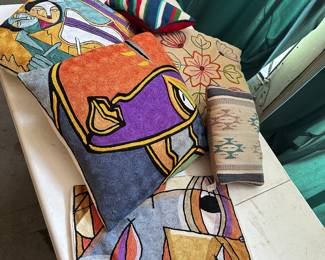 vintage linens and home decor