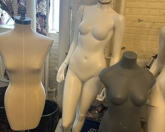 mannequins