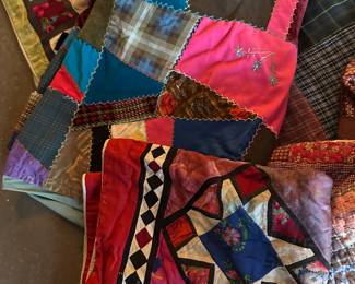 vintage linens and home decor, vintage quilts and blankets
