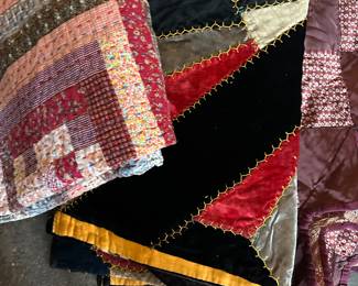 vintage quilts and blankets