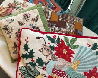 vintage linens and home decor