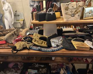 HUGE selection vintage bags, purses, beaded bags, leather bags