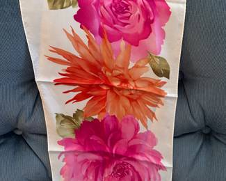 Oscar de larenta scarf