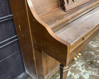 Kimball Console piano
